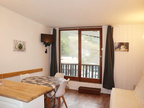 Appartement Les Orres, 1 pièce, 4 personnes - photo_8709368001